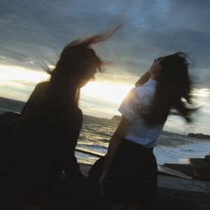 原神琳妮特裸体❌开腿黄漫
